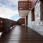 Апартаменты Les Granges 14 For 10 People *