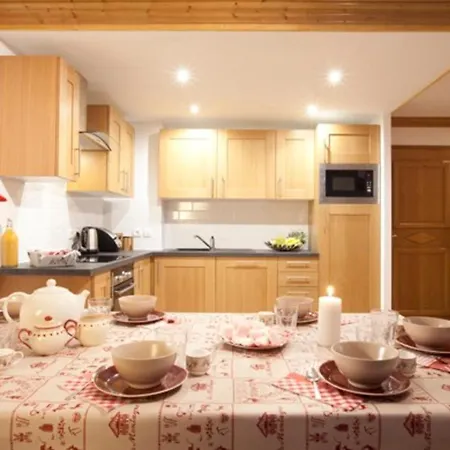 Les Granges 14 For 10 People La Plagne